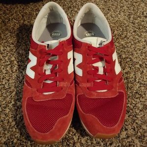 New Balance 420 Shoes